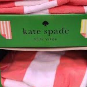 KATE SPADE STRIPED PEACH ORANGE CORAL COLOR AND WHITE WITH BLACK BEACH T…